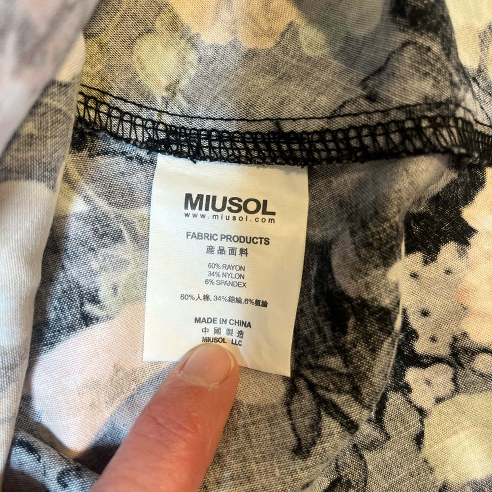 Miusol Black‎ Floral Backless Dress Women’s Medium - Picture 7 of 9
